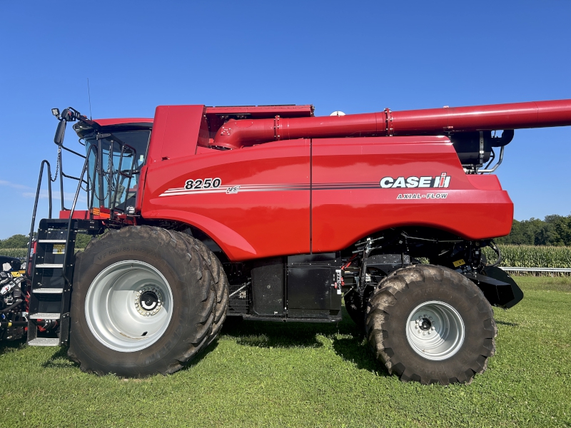 2023 Case IH 8250 Combine