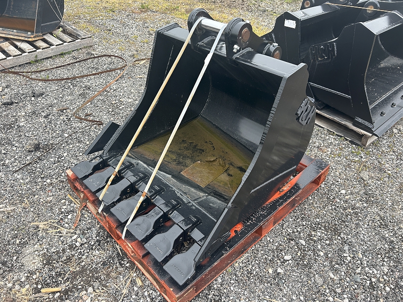 2024 H&H Manufacturing 36" Excavator Attachment