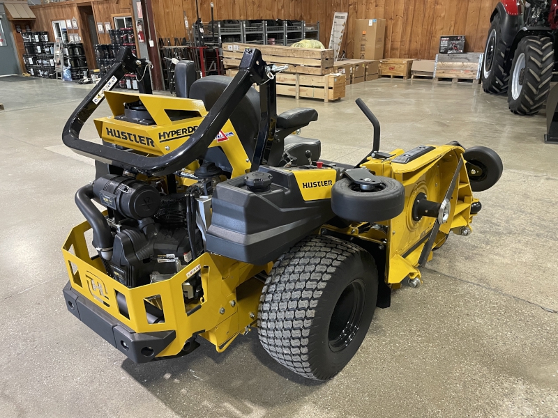 2024 Hustler Excel SUPER 104 Mower/Zero Turn