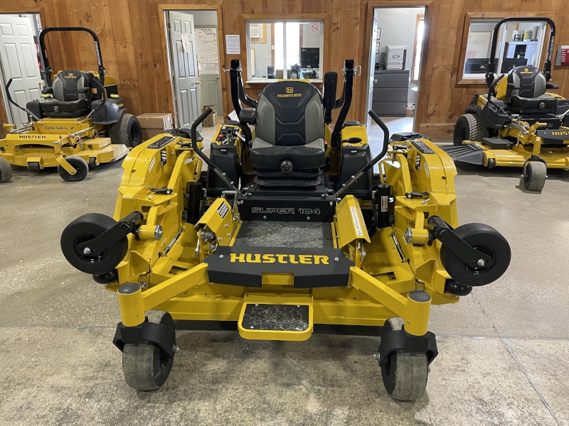 2024 Hustler Excel SUPER 104 Mower/Zero Turn