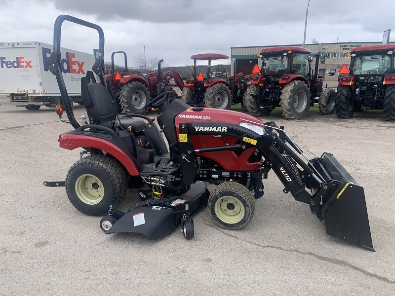 2025 Yanmar SA223BT-LD Tractor