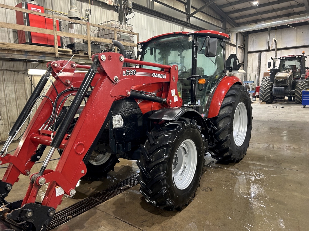 2022 Case IH FARMALL 110C Tractor