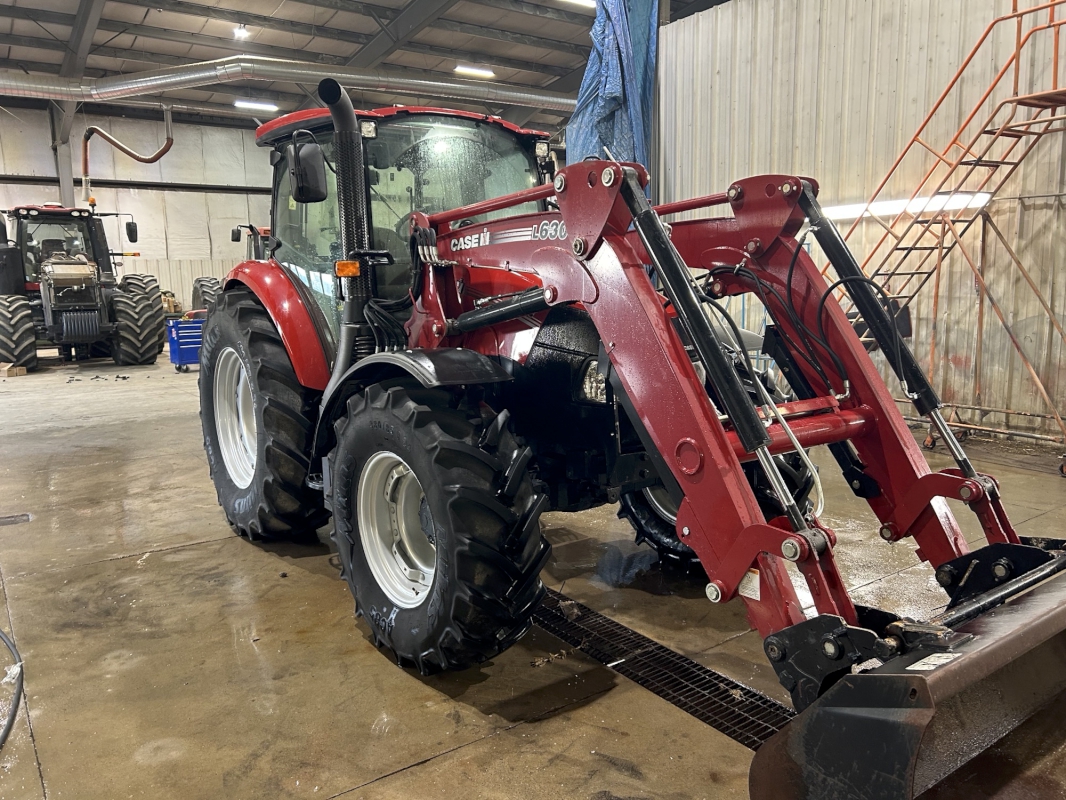 2022 Case IH FARMALL 110C Tractor