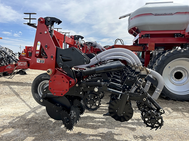 2025 Unverferth 2130DT Strip Till