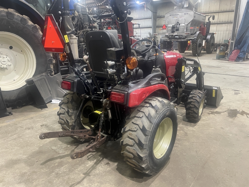 2022 Yanmar SA325BI-L Tractor Compact