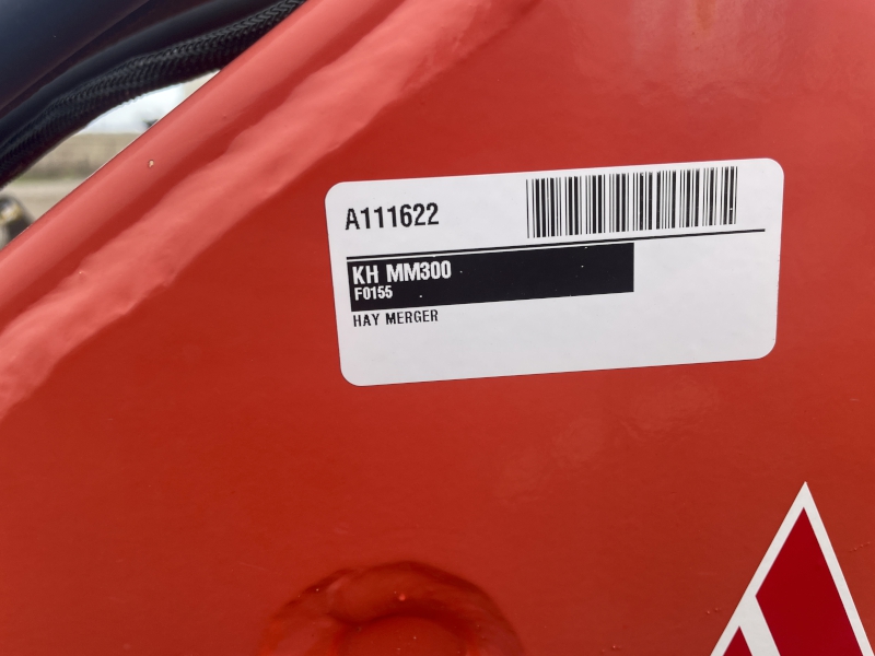2013 Kuhn MM300 Windrow Merger
