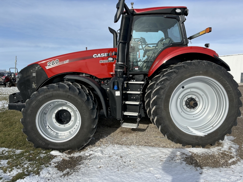 2024 Case IH MAGNUM 280 Tractor