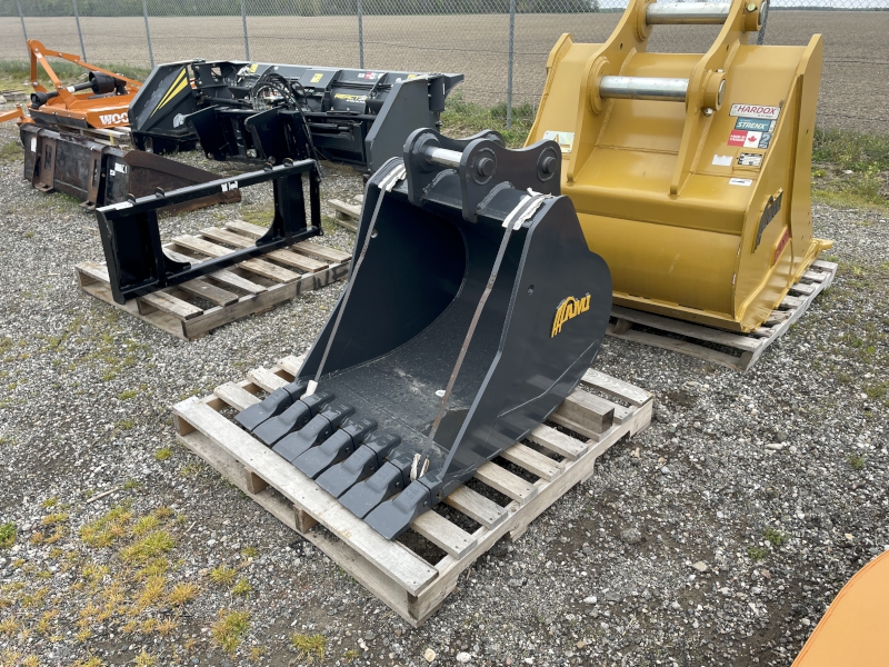 2025 AMI Attachments 30" Excavator Attachment