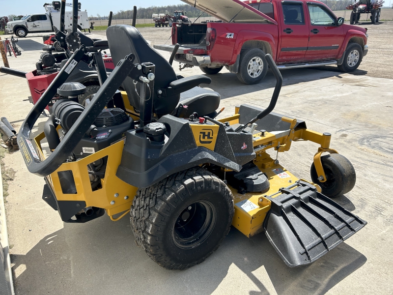 2023 Hustler Excel FASTRAKSDX60 Mower/Zero Turn