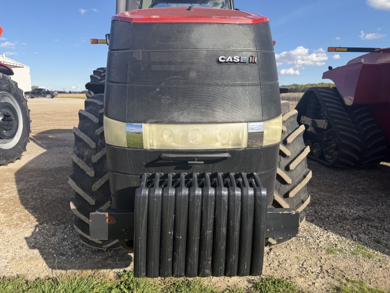 2012 Case IH MAGNUM 235 Tractor