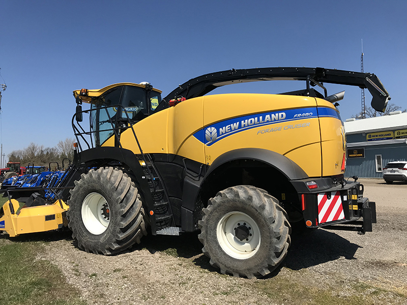 2023 New Holland FR480 ST5 Forage Harvester