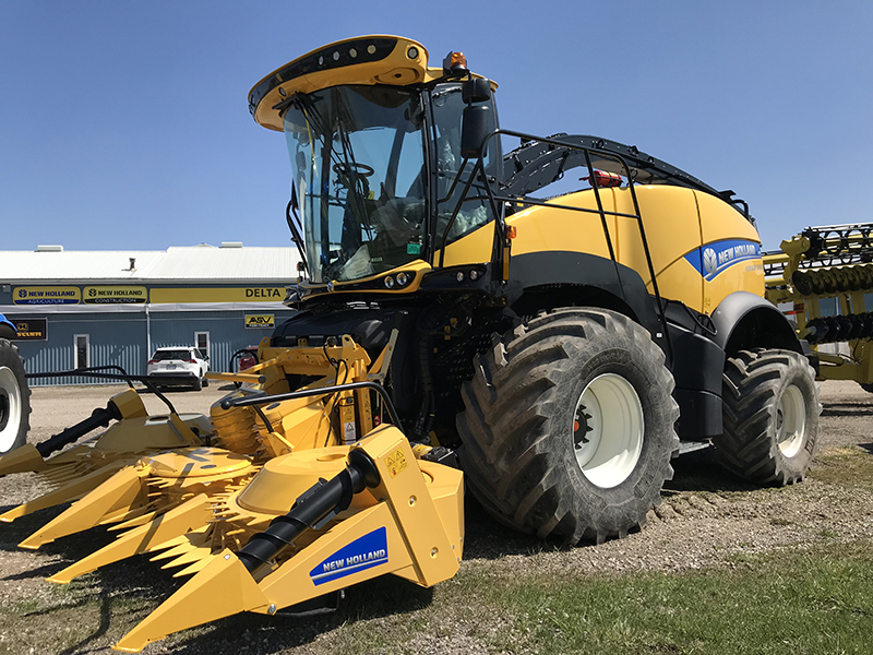 2023 New Holland FR480 ST5 Forage Harvester