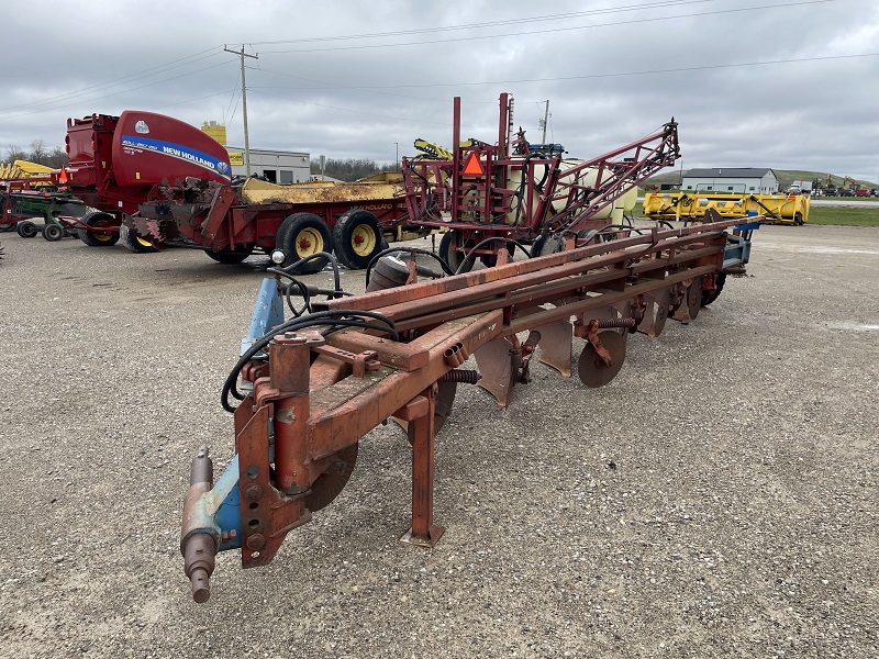 1988 Misc D698L Plow