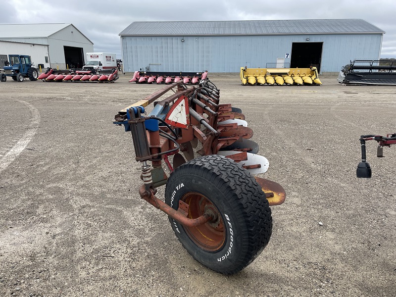 1988 Misc D698L Plow