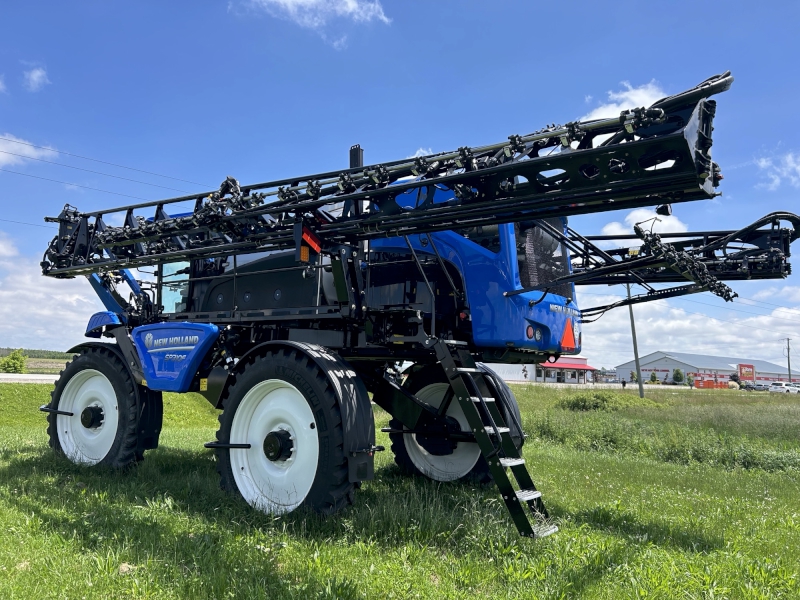 2024 New Holland SP.310F Sprayer/High Clearance