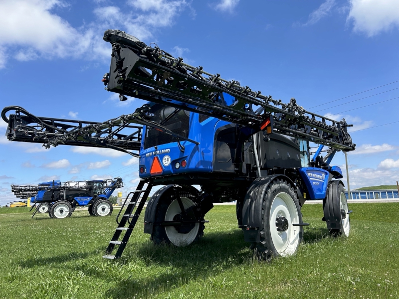 2024 New Holland SP.310F Sprayer/High Clearance