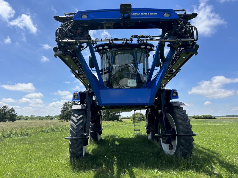 2024 New Holland SP.310F Sprayer/High Clearance