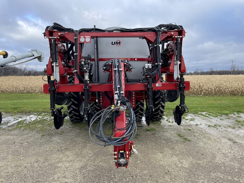 2024 Unverferth 2600 Applicator