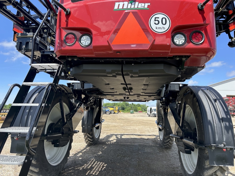 2024 Miller NITRO 7310 Sprayer/High Clearance