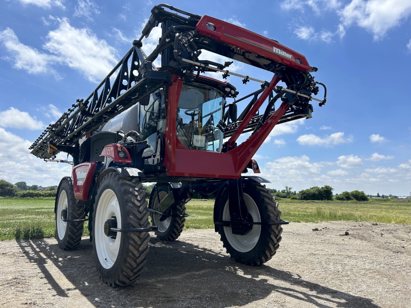 2024 Miller NITRO 7310 Sprayer/High Clearance