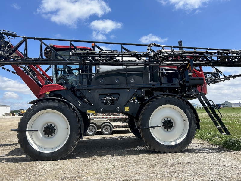 2024 Miller NITRO 7310 Sprayer/High Clearance