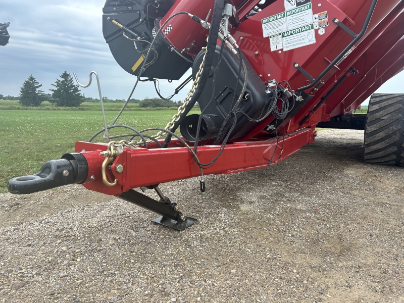 2024 Brent 1198 Grain Cart