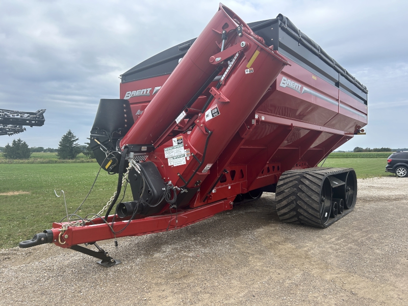 2024 Brent 1198 Grain Cart