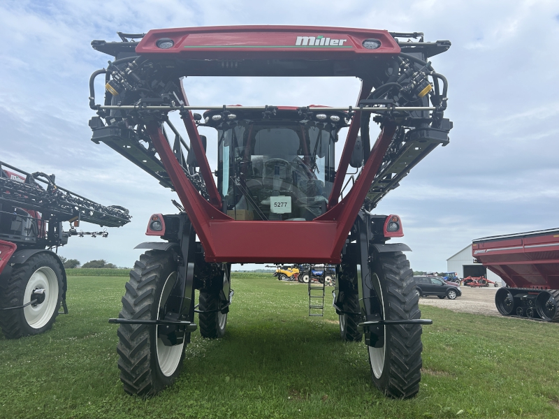 2024 Miller NITRO 7310 Sprayer/High Clearance