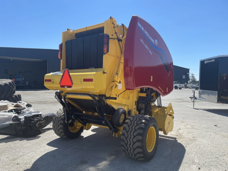 2024 New Holland RB450 Baler/Round