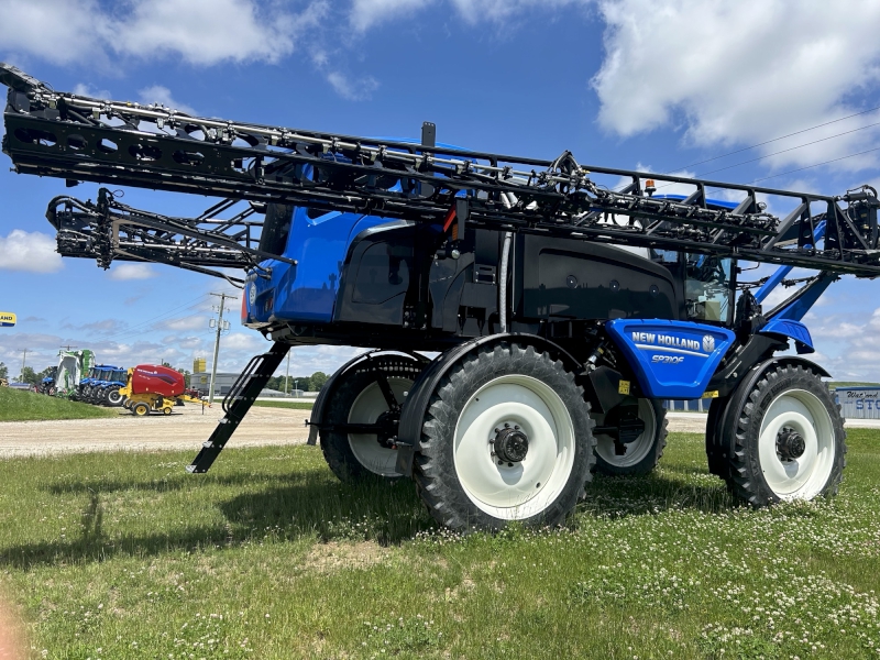 2024 New Holland SP.310F Sprayer/High Clearance