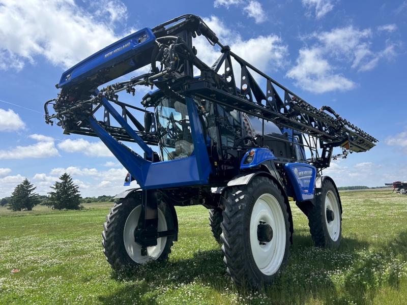 2024 New Holland SP.310F Sprayer/High Clearance