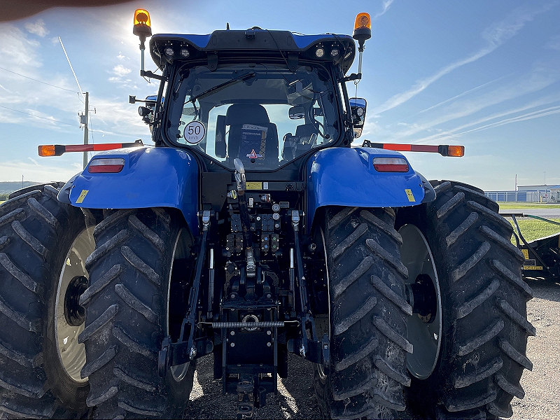 2020 New Holland T7.230 Tractor