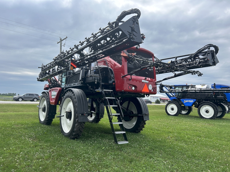 2024 Miller NITRO 7310 Sprayer/High Clearance