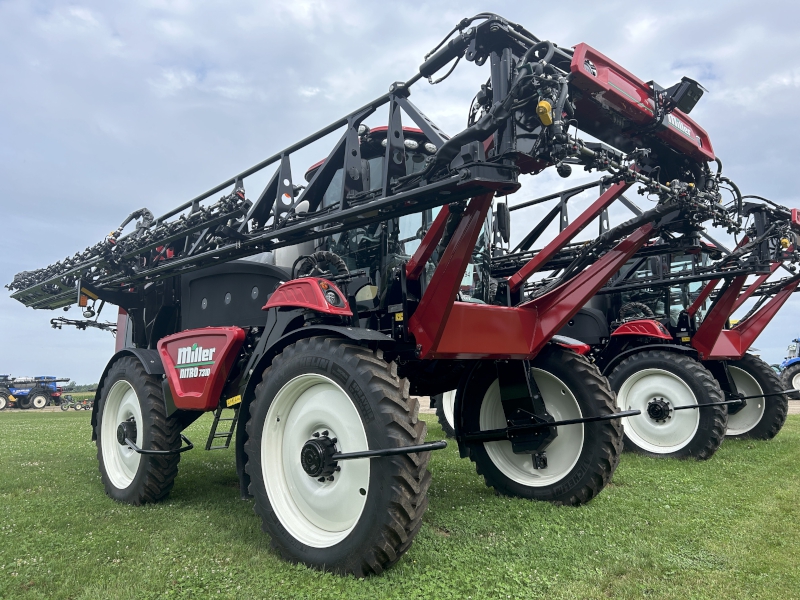 2024 Miller NITRO 7310 Sprayer/High Clearance