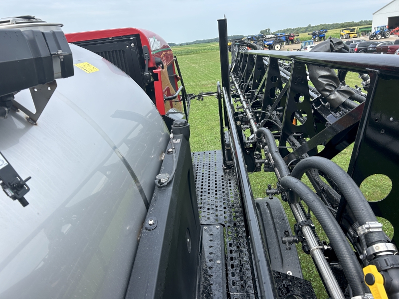 2024 Miller NITRO 7310 Sprayer/High Clearance