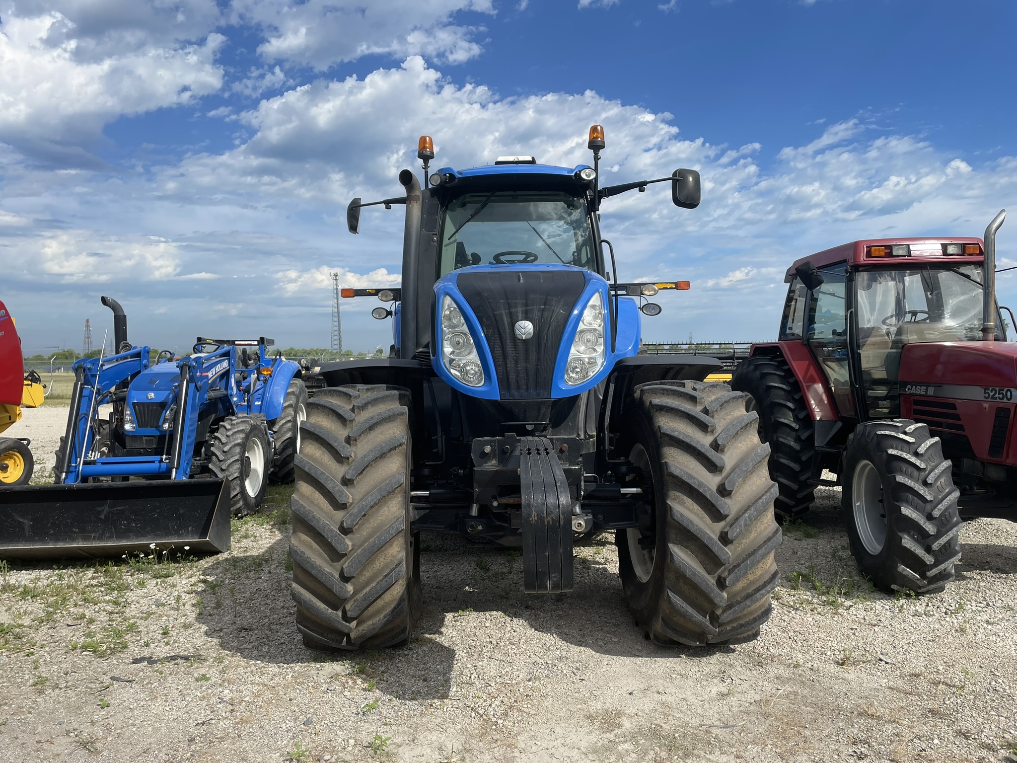 2014 New Holland T8.360 Tractor