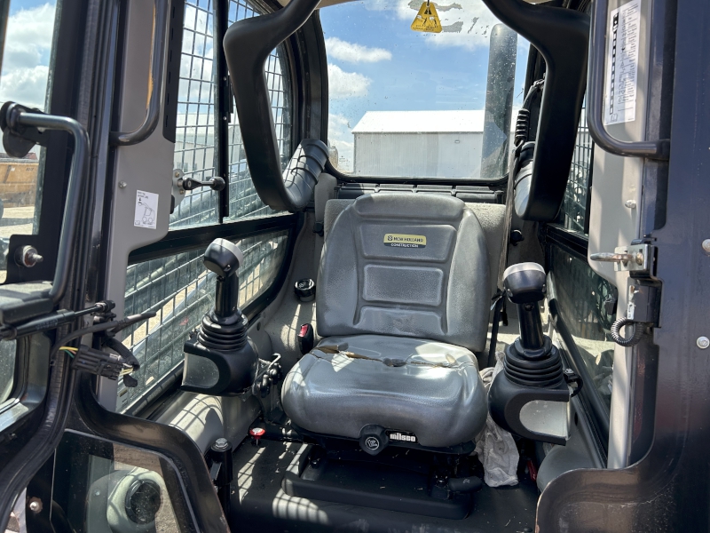 2019 New Holland L220 Skid Steer Loader