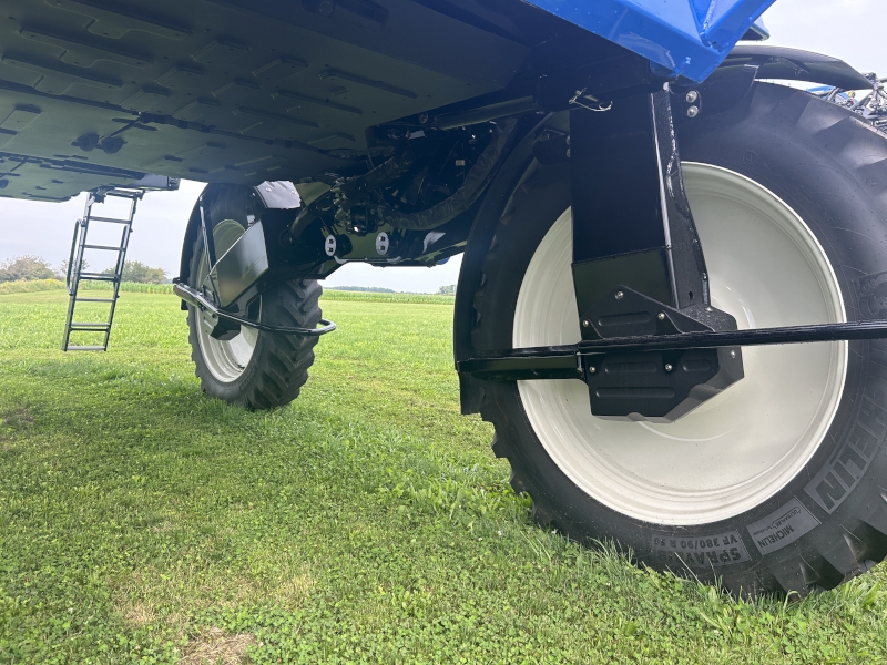 2024 New Holland SP.310F Sprayer/High Clearance