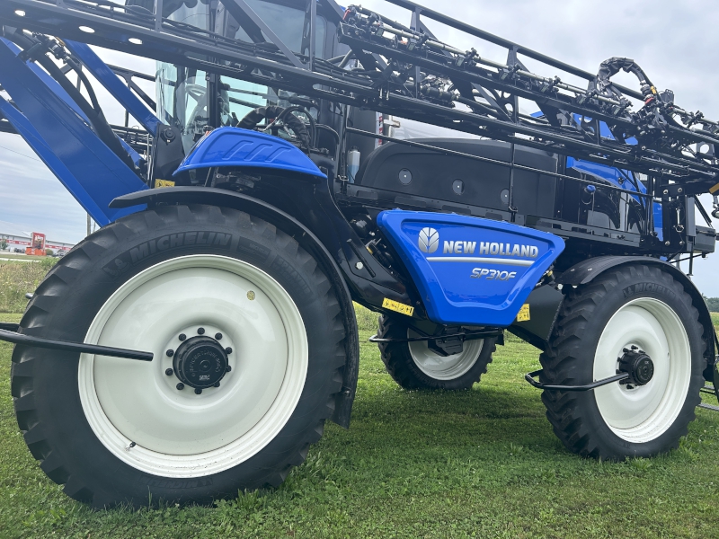 2024 New Holland SP.310F Sprayer/High Clearance