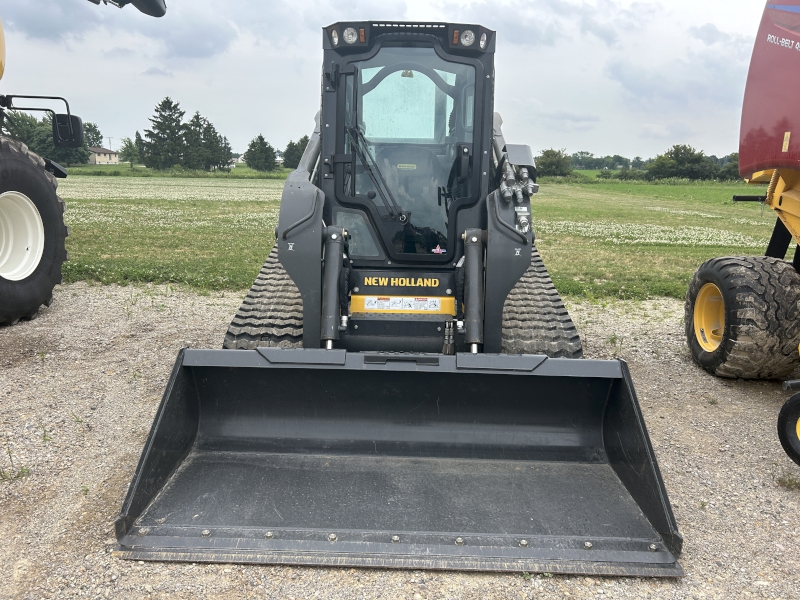 2021 New Holland C332 Skid Steer Loader