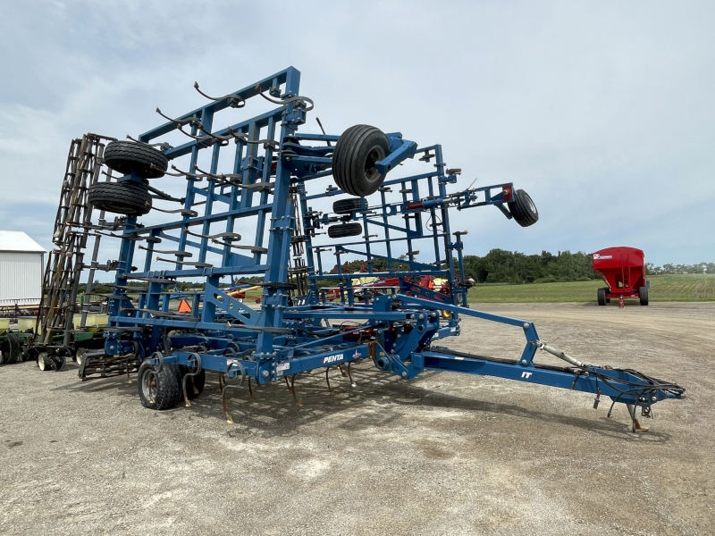 2015 Penta 200S-36' Field Cultivator