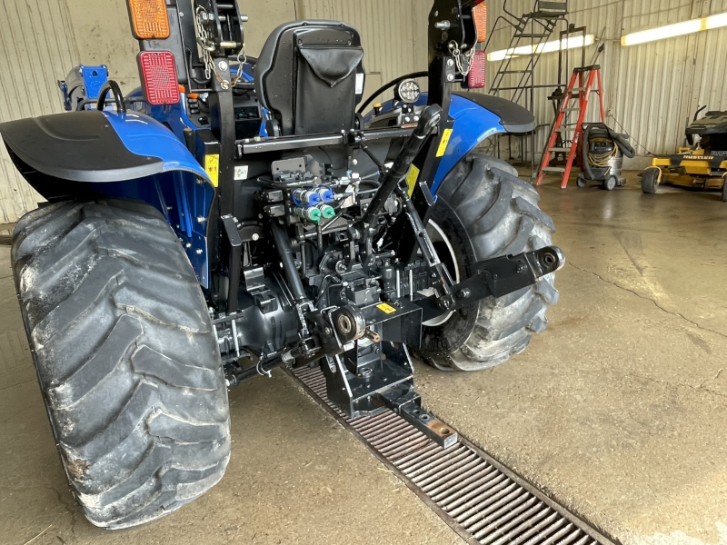 2023 New Holland WORKMAST 95 Tractor