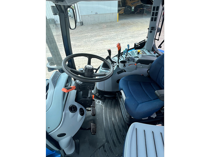 2021 New Holland T6.165 Tractor