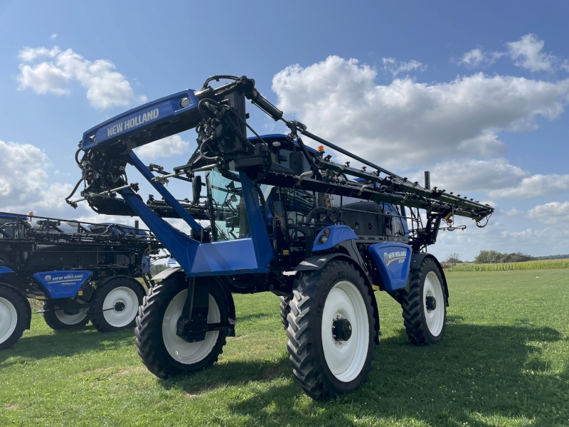 2021 New Holland SP.310F Sprayer/High Clearance