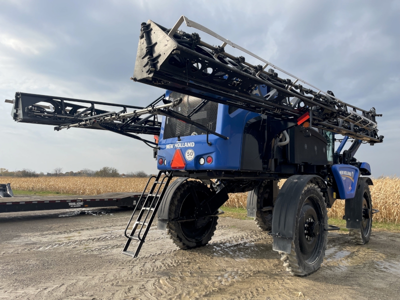 2022 New Holland SP310F Sprayer/High Clearance