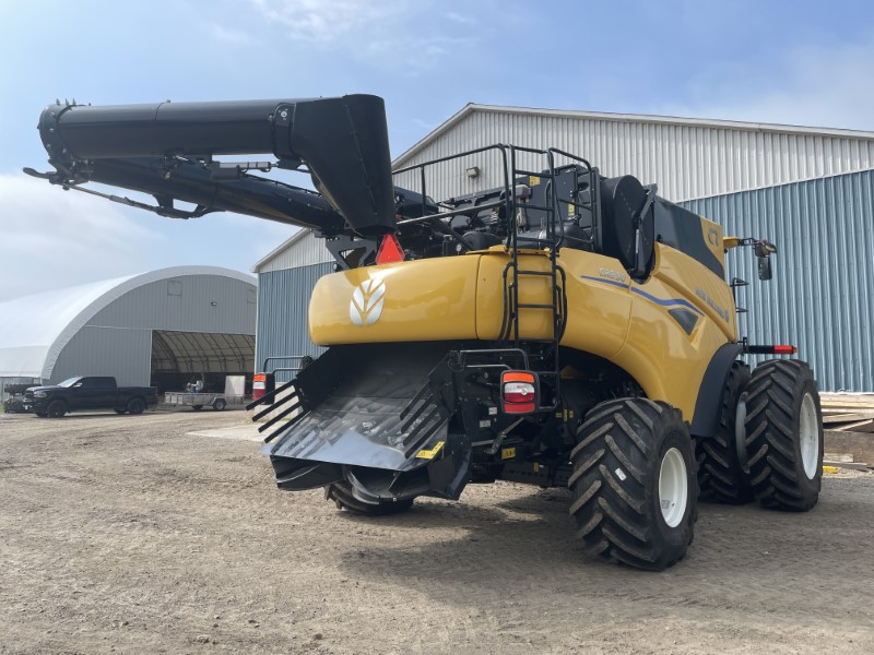 2025 New Holland CR8.90_OPTI Combine