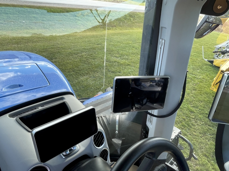 2025 New Holland T9.580 AC PL Tractor