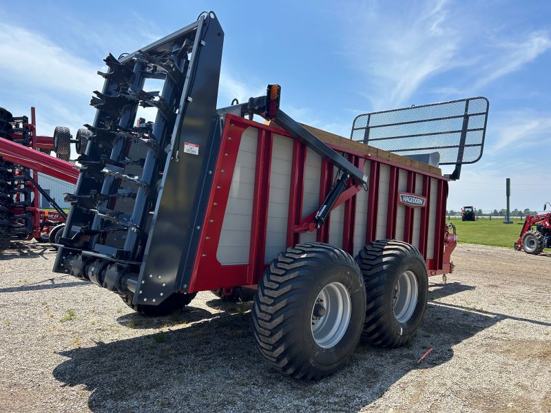 2025 Hagedorn 5440 Manure Spreader