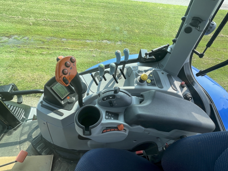 2022 New Holland T6.160 Tractor