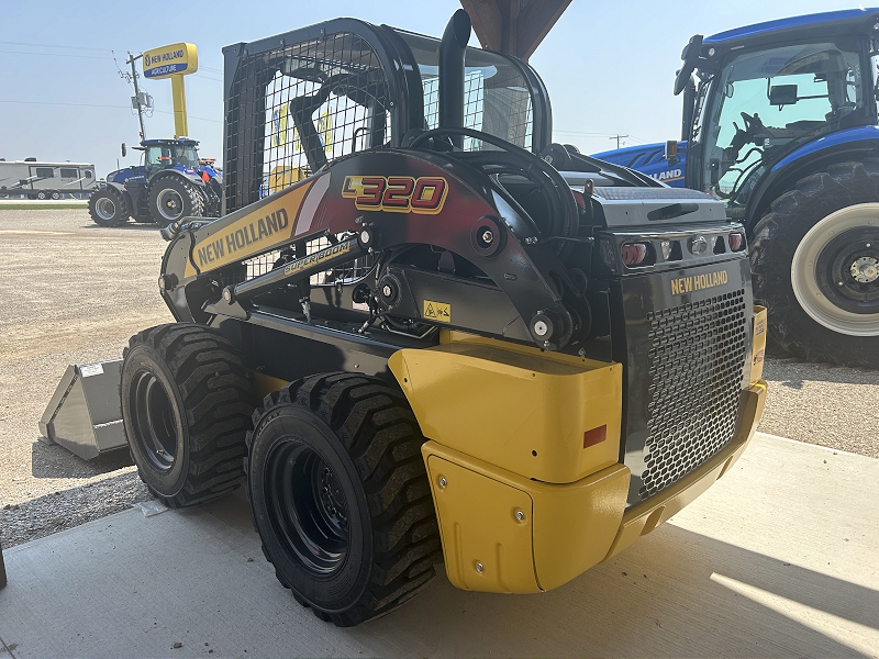2025 New Holland L320 RG-NA Skid Steer Loader